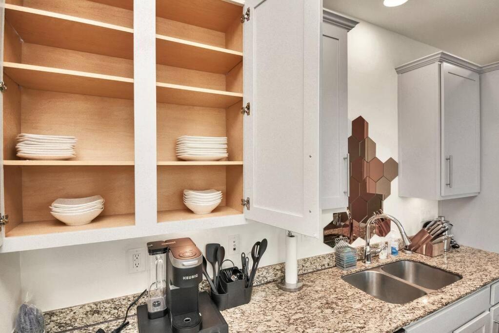 3Br/3.5Ba Three Story East Downtown Townhouse With View Villa Houston Exterior photo