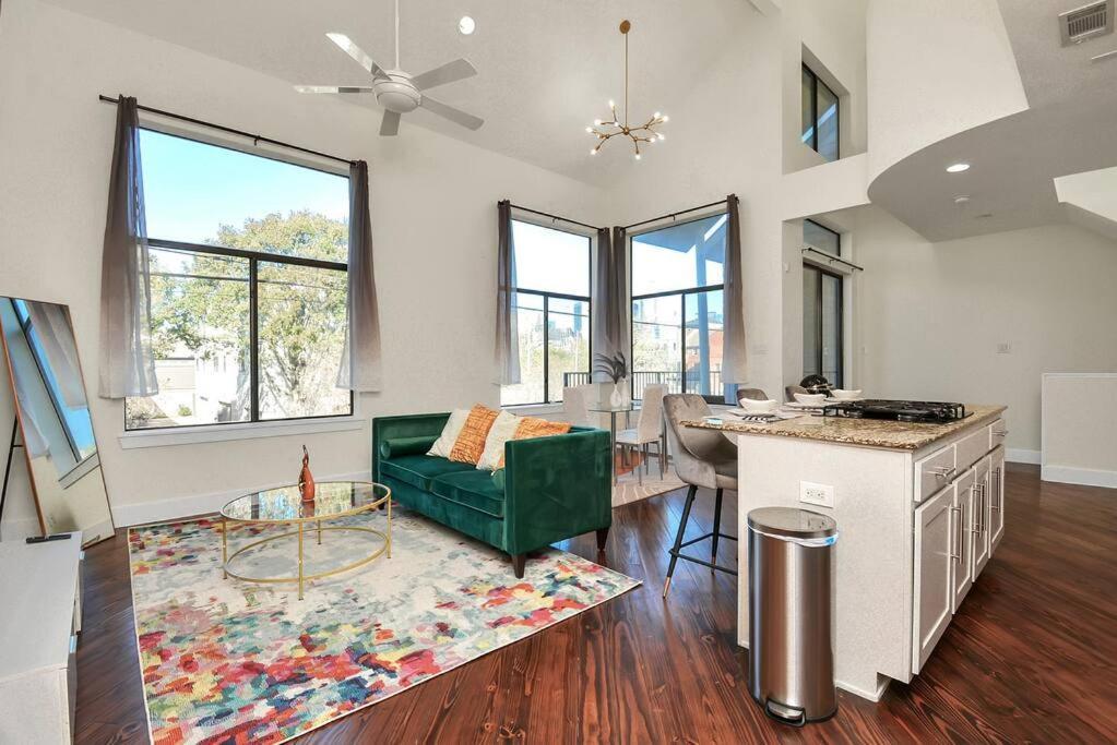 3Br/3.5Ba Three Story East Downtown Townhouse With View Villa Houston Exterior photo